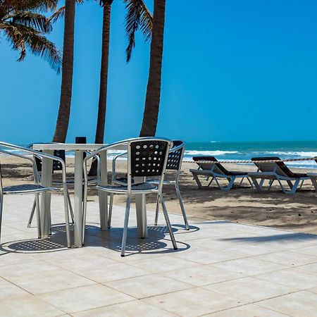 Bungalow Beach Hotel Serrekunda Luaran gambar