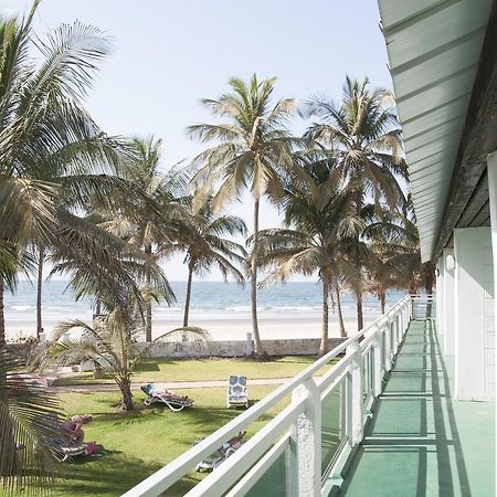 Bungalow Beach Hotel Serrekunda Luaran gambar