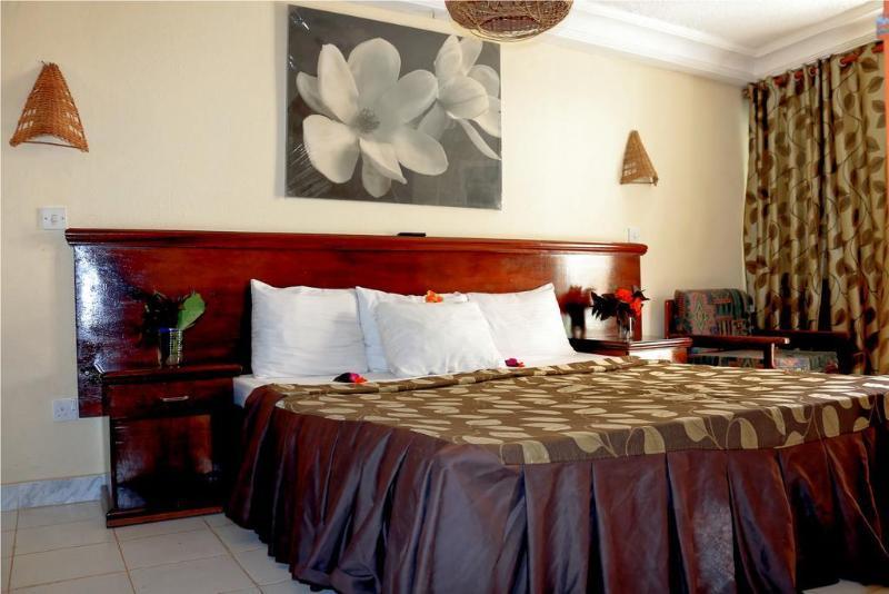Bungalow Beach Hotel Serrekunda Luaran gambar