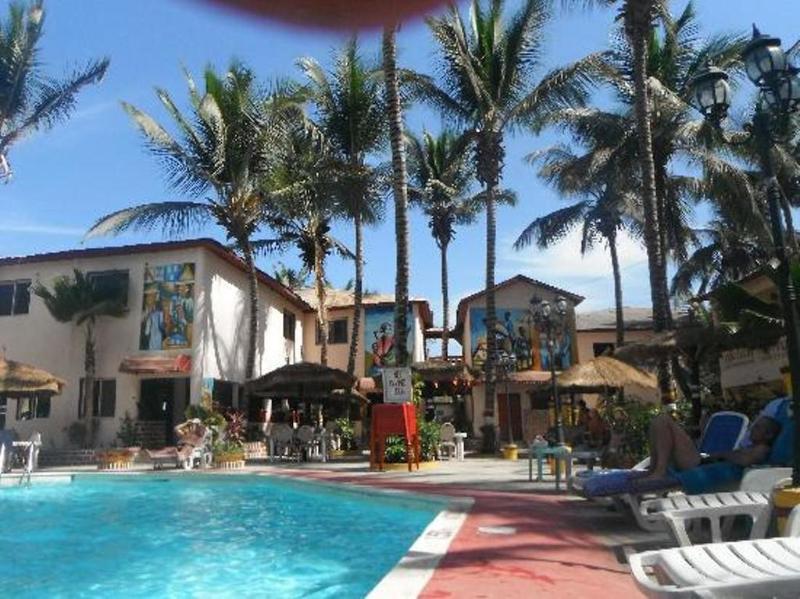 Bungalow Beach Hotel Serrekunda Luaran gambar