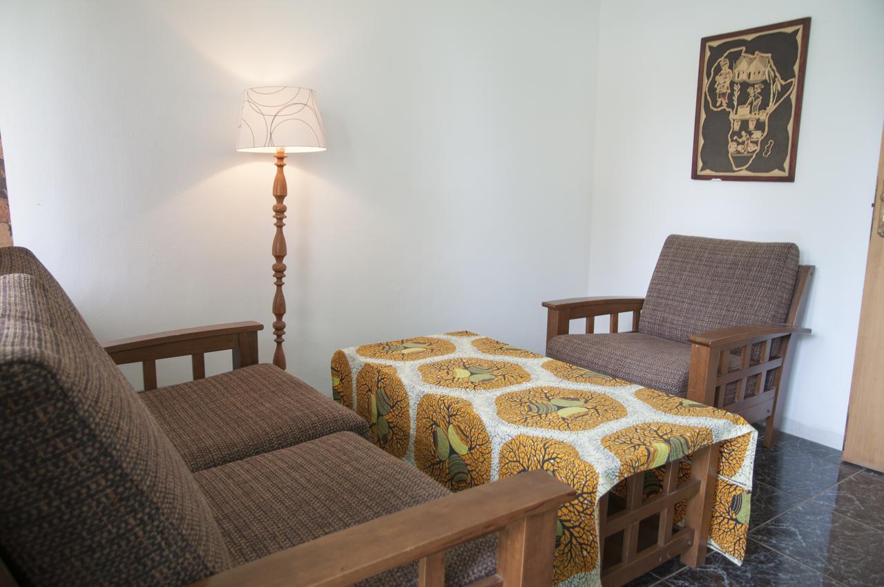 Bungalow Beach Hotel Serrekunda Luaran gambar