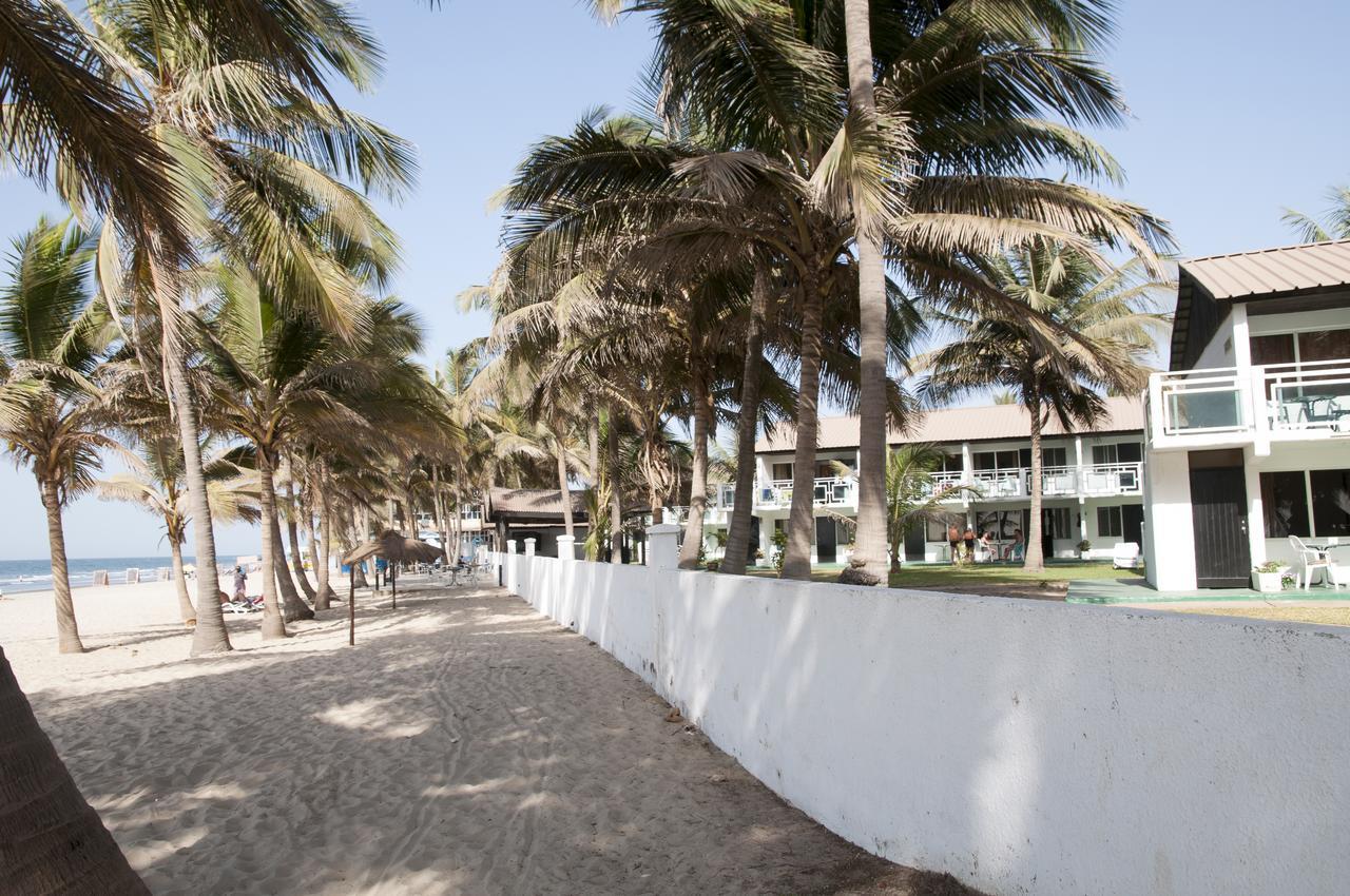 Bungalow Beach Hotel Serrekunda Luaran gambar