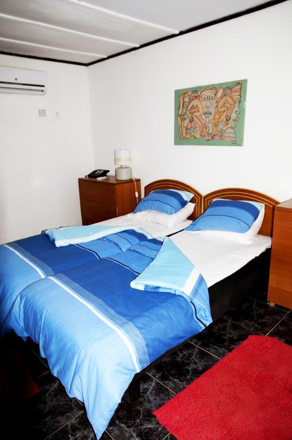 Bungalow Beach Hotel Serrekunda Luaran gambar
