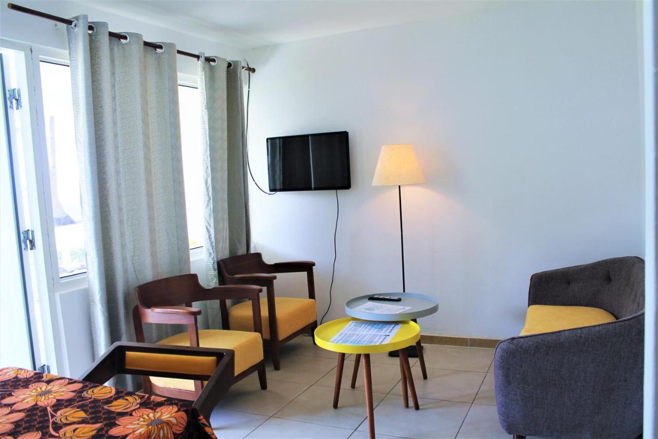 Bungalow Beach Hotel Serrekunda Luaran gambar